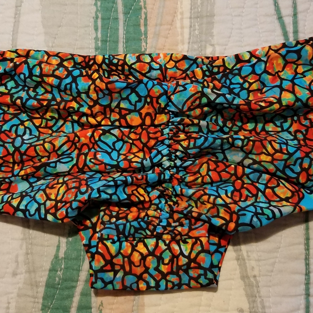 Fused Hawaii bikini bottoms